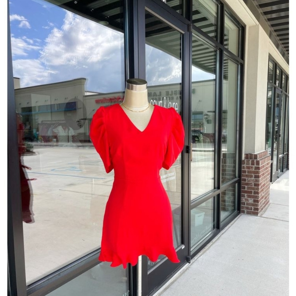 NWOT Valentines day! Red V-neck puff 1/4 sleeve dress
